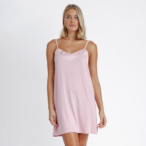 Camicia da notte modal dettagli in raso Admas 61134