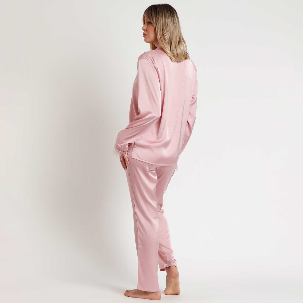 Pigiama donna elegante in raso con piume Admas 62550