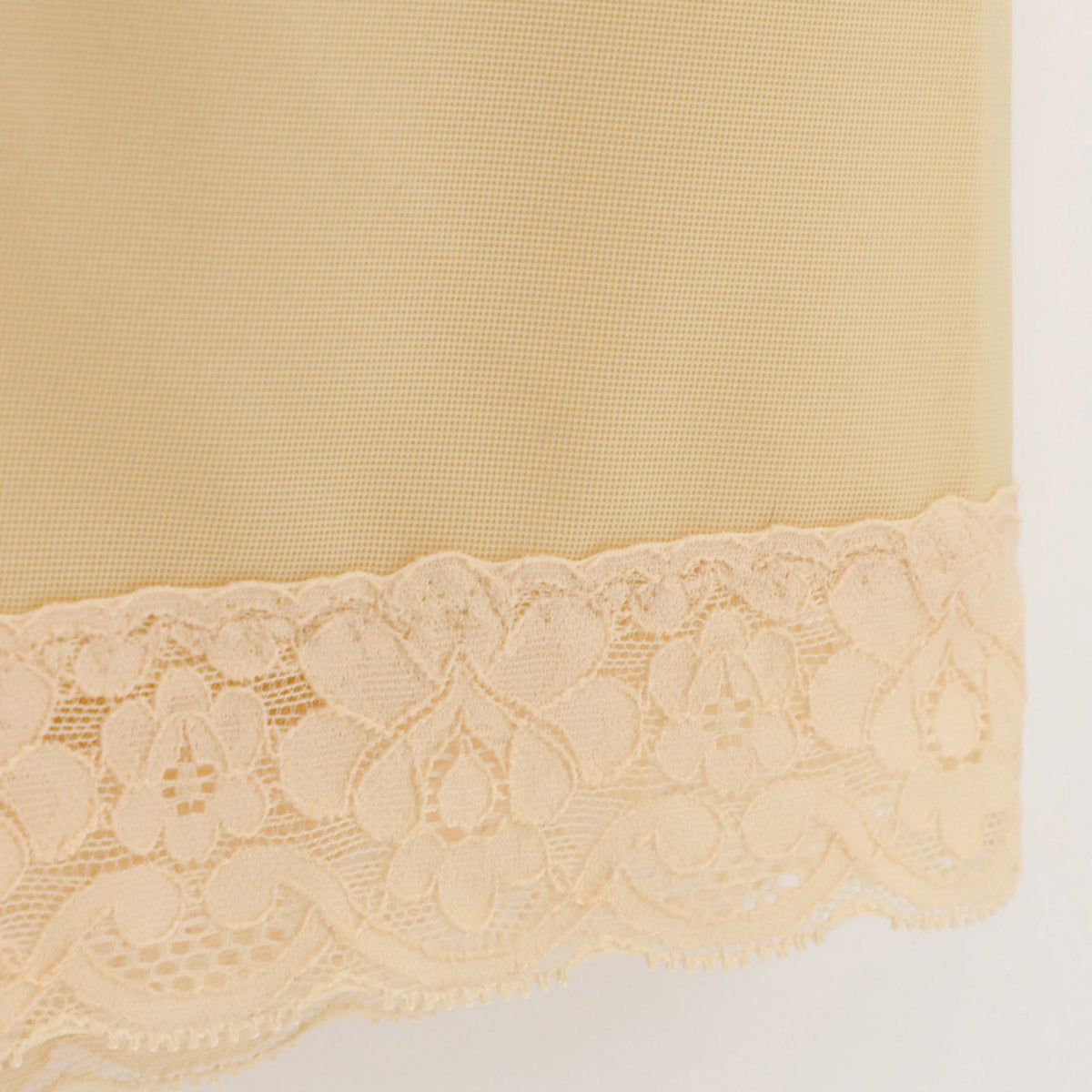 Guaina con gamba Lepel donna 2010 contenitiva modellante pizzo