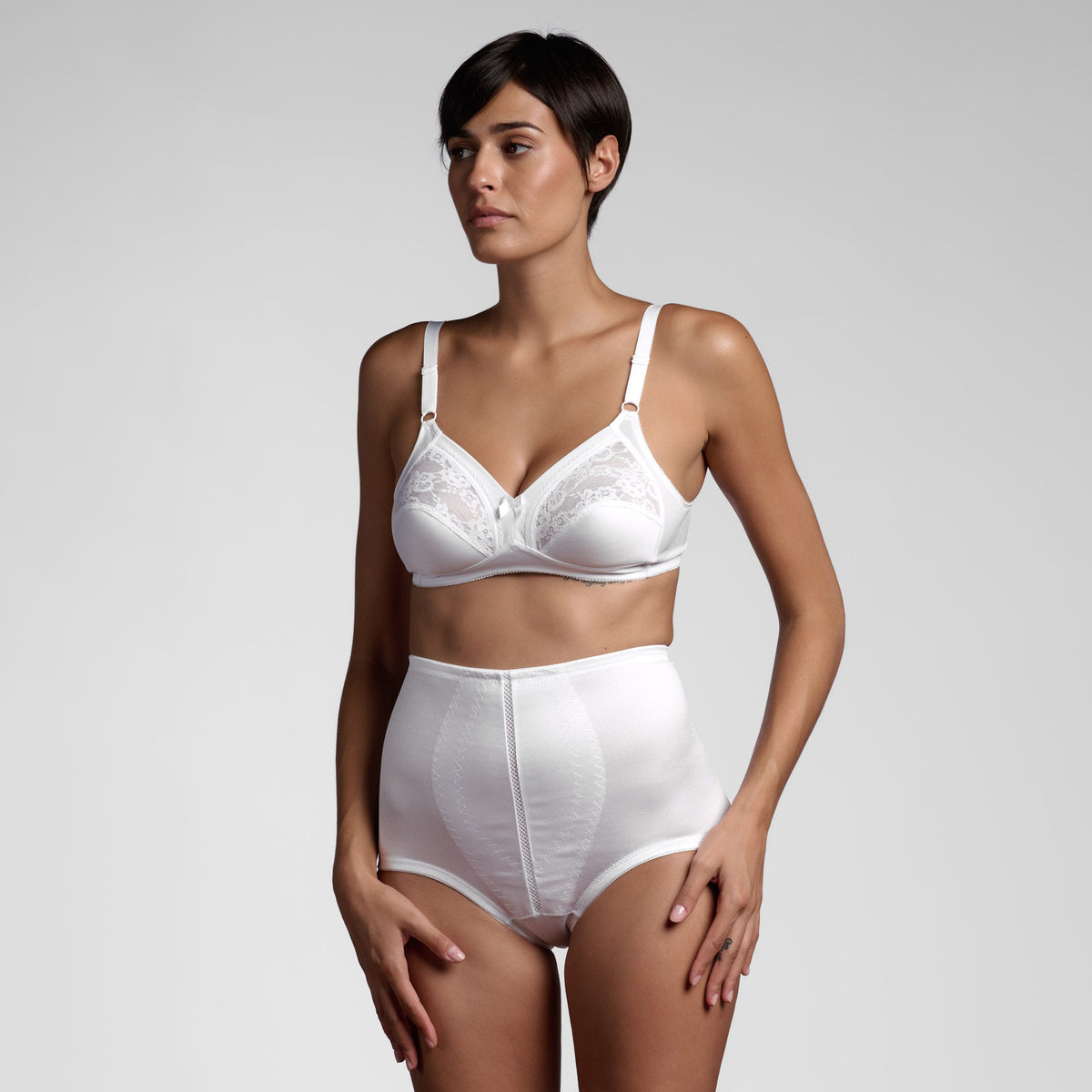 Guaina contenitiva Lepel 217 rinforzata snellente
