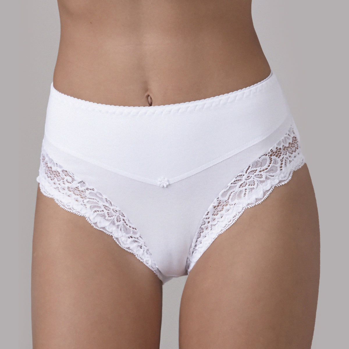 Culotta contenitiva Lovelygirl 1321 in cotone elasticizzato con pizzo