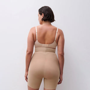 Guaina a pantaloncino contenitiva e modellante Chantelle C35070