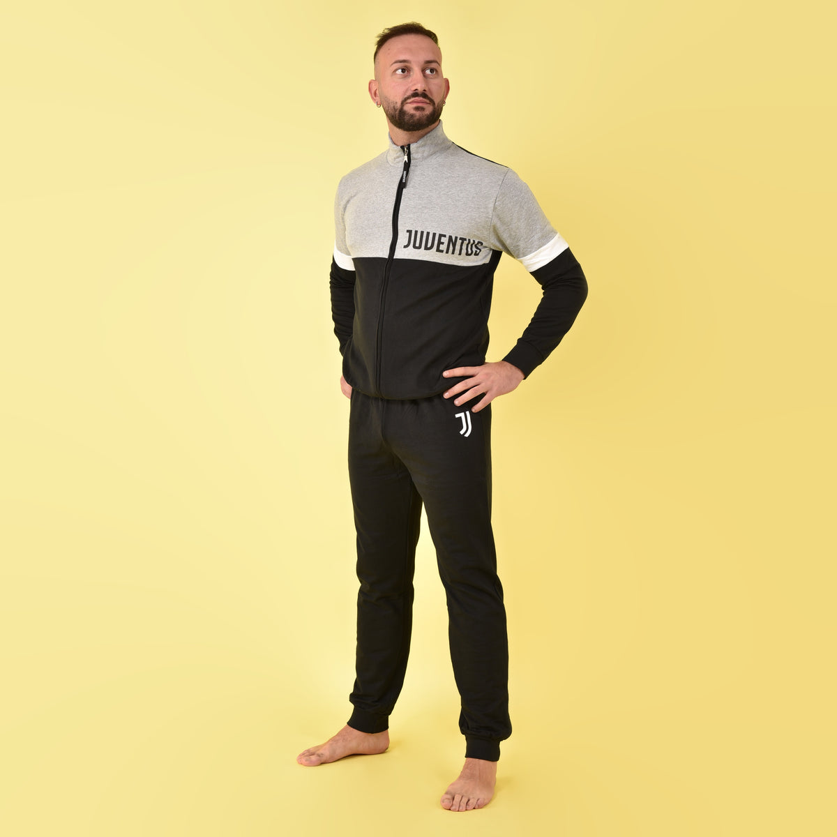 Pigiama con zip Juventus felpato a collo alto B2JU14133 grigio