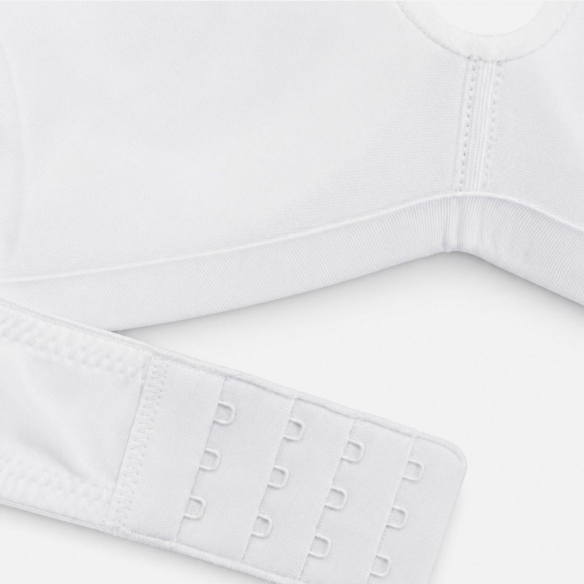 Reggiseno senza ferretto coppe preformate Jadea abbraccio