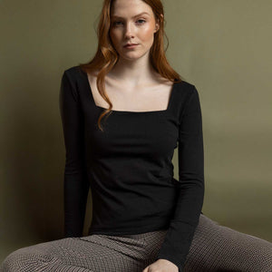 Maglia donna morbida scollo quadrato Admas 43684