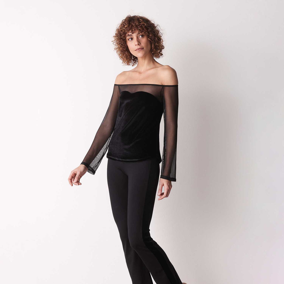 Maglia donna scollo a barchetta in velluto e tulle Cotonella ADD17