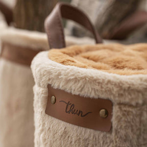 Cesto e coperta caldissima e pellicciosa Thun
