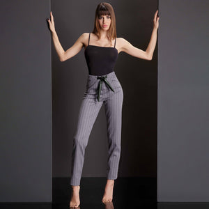 Pantalone gessato Jogger Love and bra 54130 grigio lacci pelle