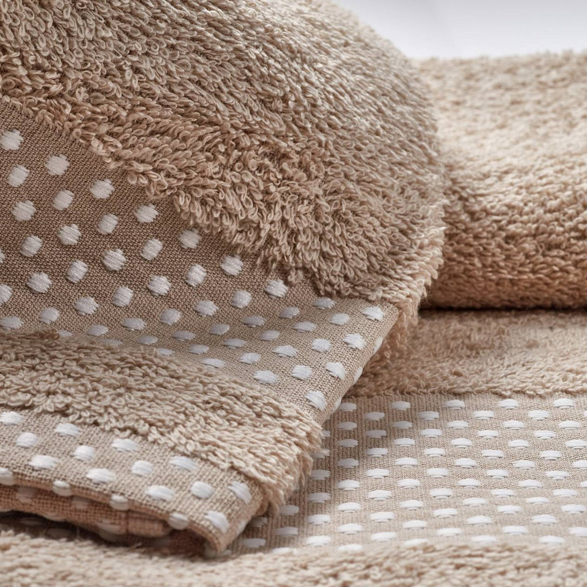 Vingi set asciugamani viso + ospite Pois beige