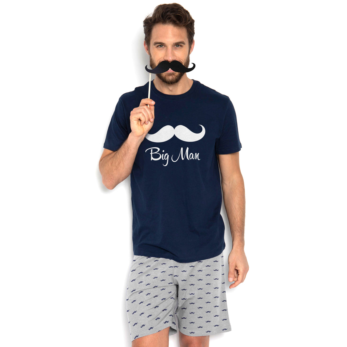 Pigiama uomo corto Admas 55272 con stampa baffi