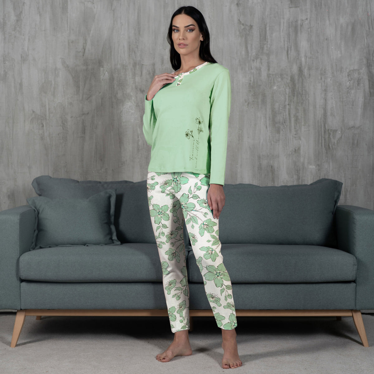Pigiama Donna scollo a serafino, in caldo cotone Cippi Modello 2235