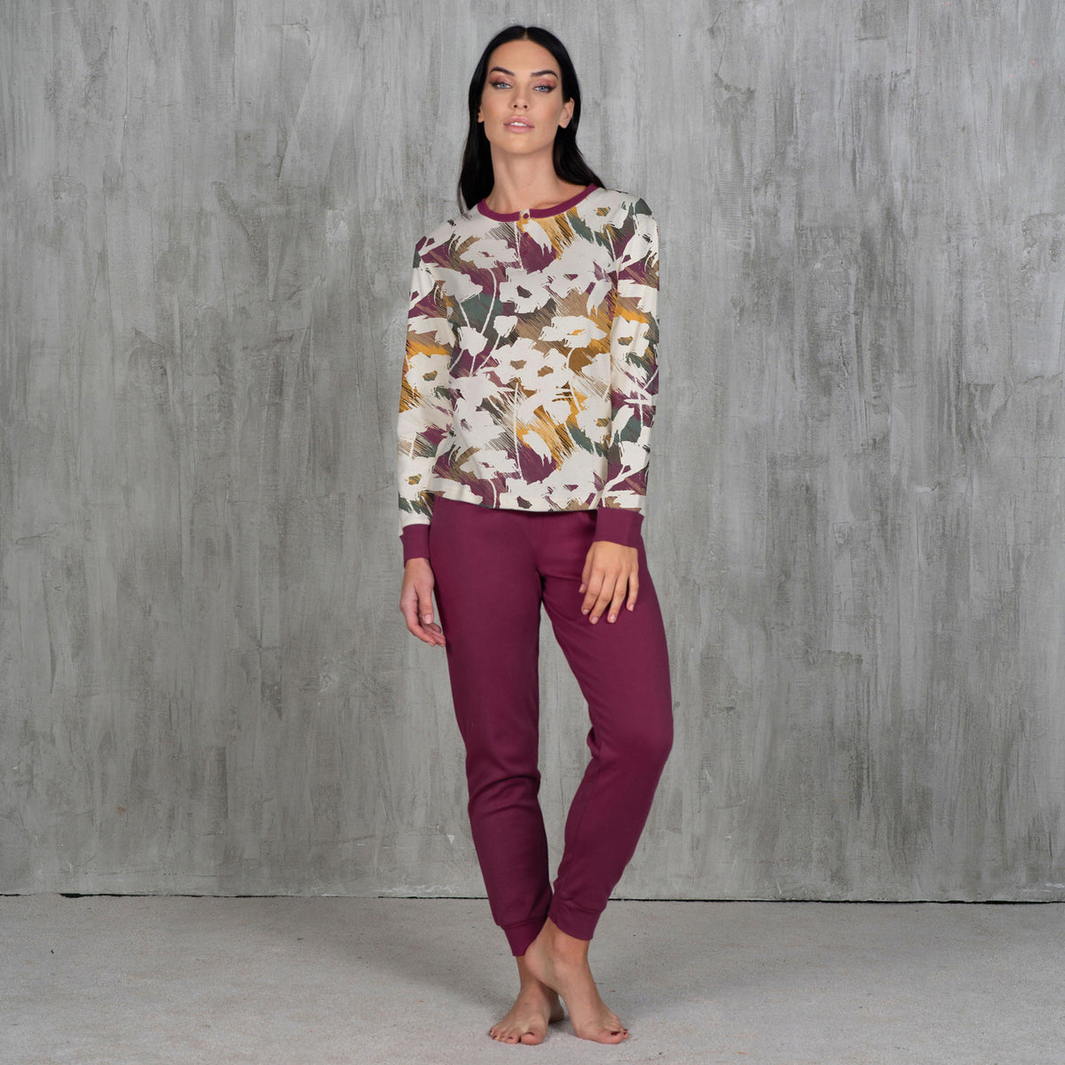 Pigiama Donna fantasia floreale, in caldo cotone Cippi 2242.