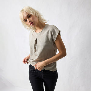 Maglia donna effetto gessato con piegone Jadea 4766