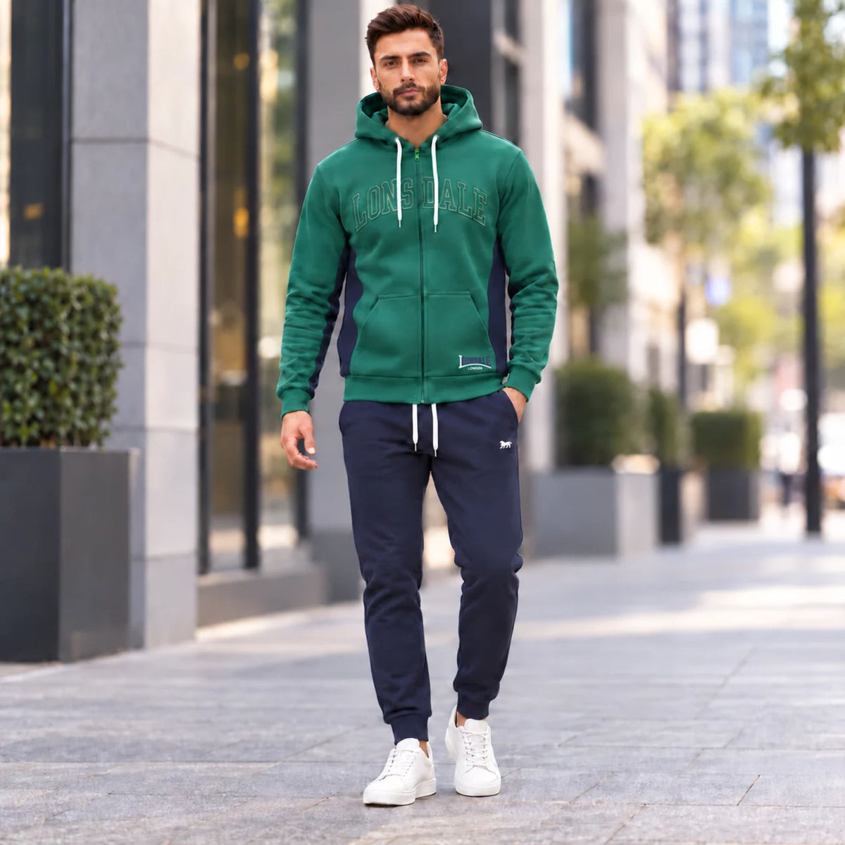 Tuta uomo in felpa garzata con cappuccio Lonsdale LOUAI26193