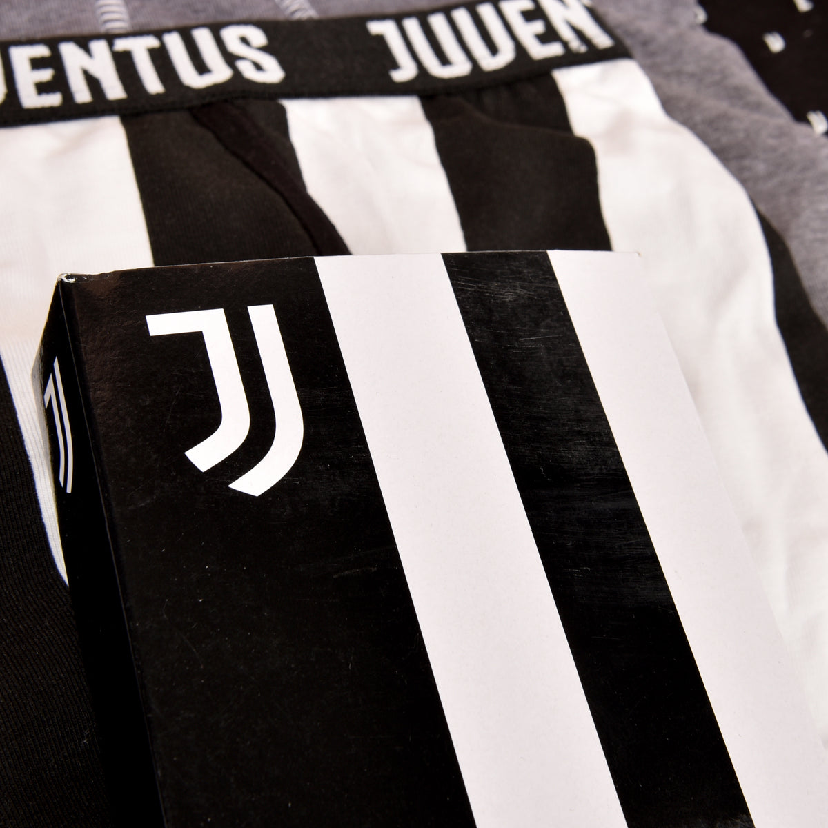 Boxer ragazzo Prodotto Ufficiale Juventus FC B2YJU12050 assortiti 3 pz