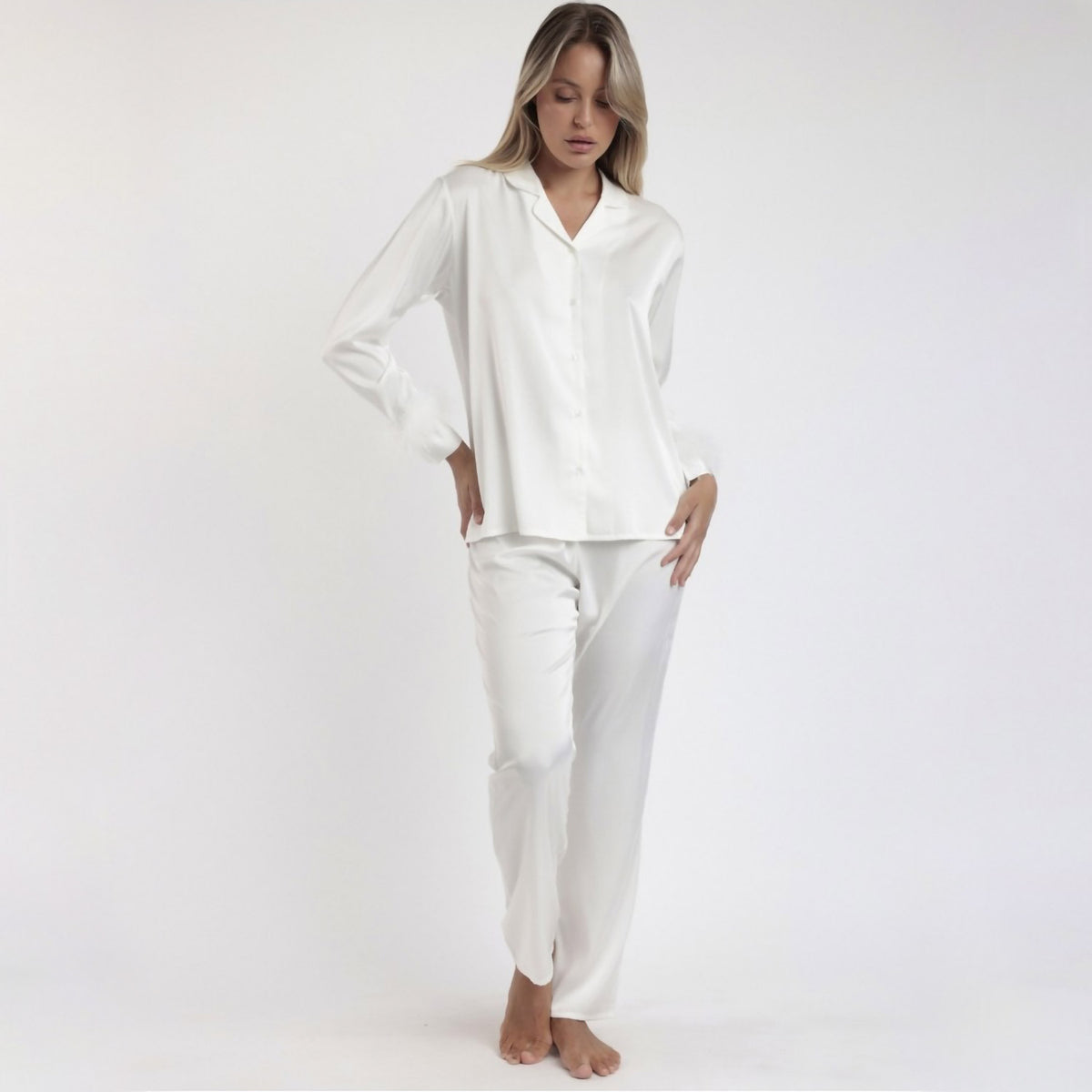 Pigiama donna elegante in raso con piume Admas 62550