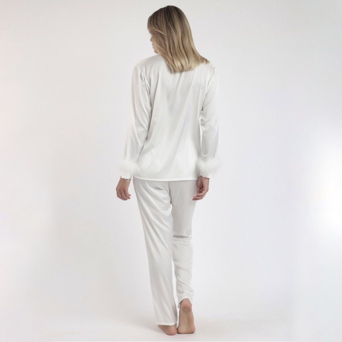 Pigiama donna elegante in raso con piume Admas 62550