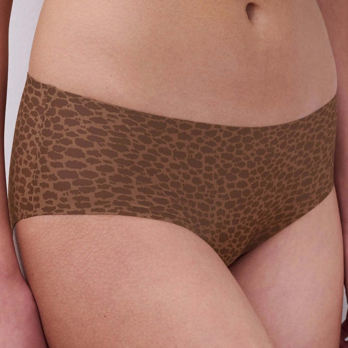 Slip shorty taglio laser leopardato Chantelle C11D40