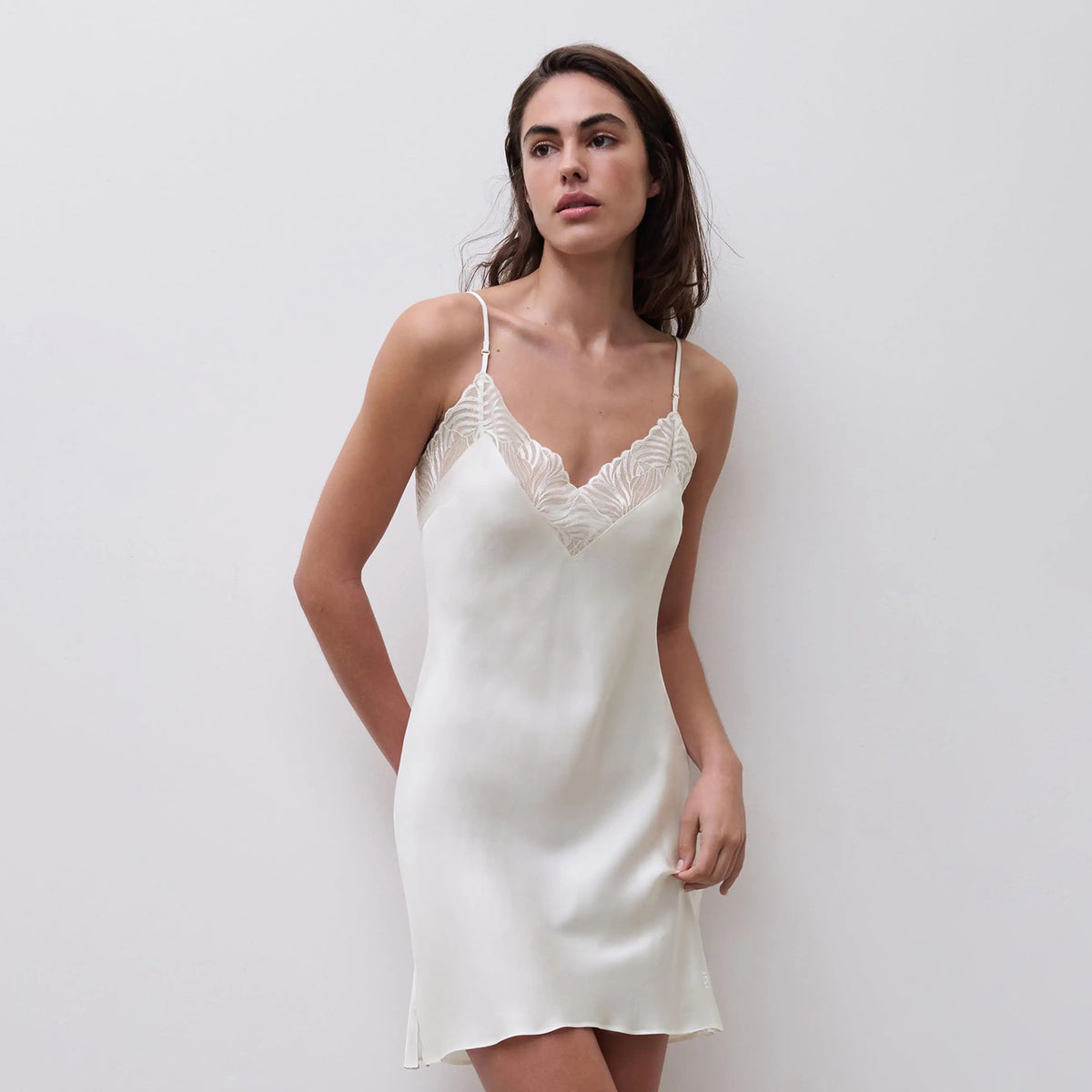Chemise scollo a V con pizzo Chantelle C17WW5