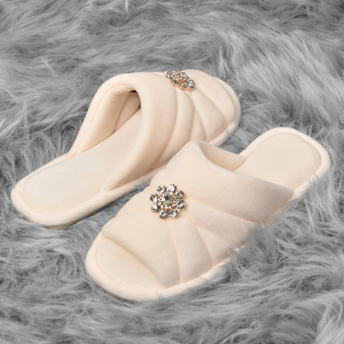 Pantofole punta aperta in ciniglia con strass 0058 panna