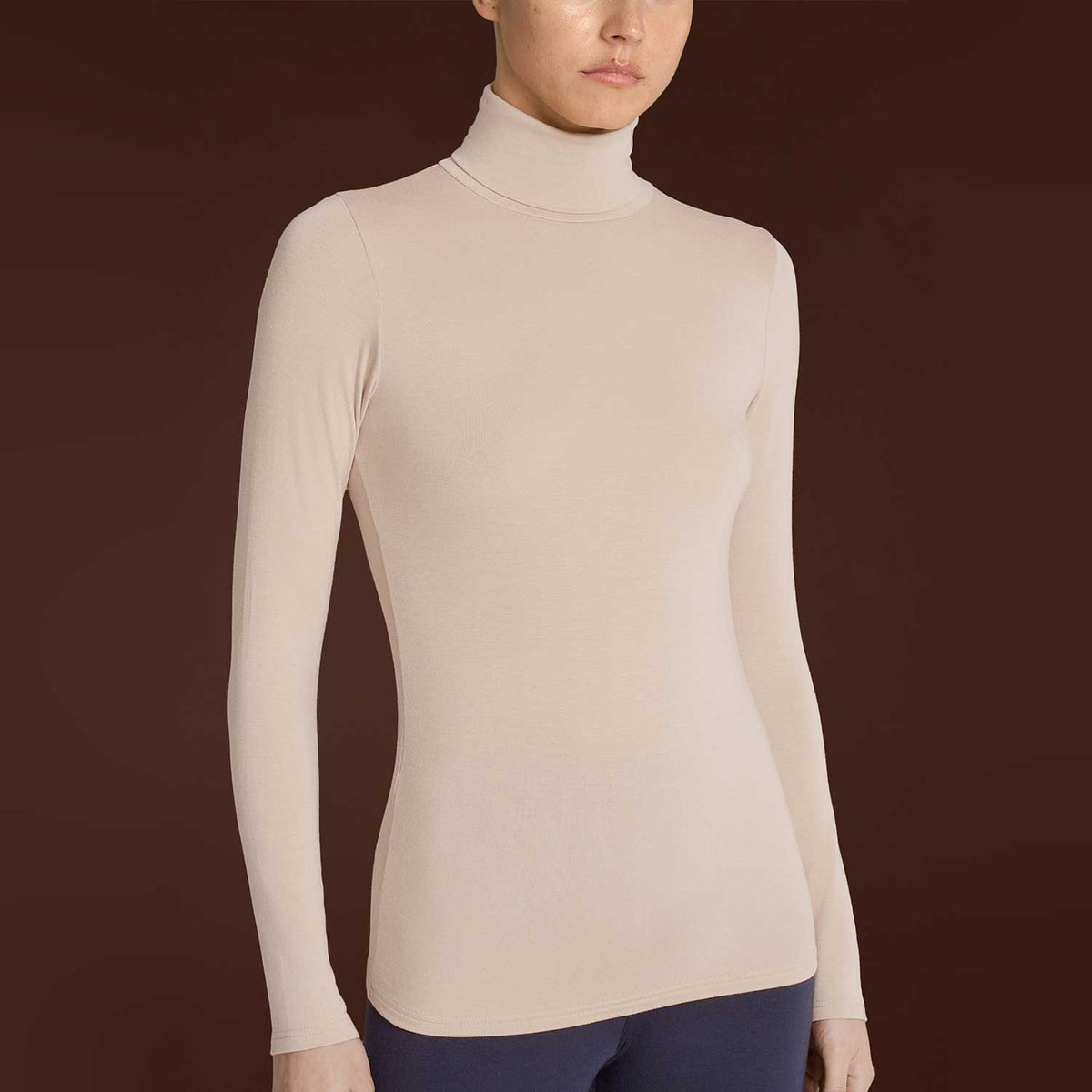 Dolcevita donna in ecoviscosa calda e morbida Ragno D794AK