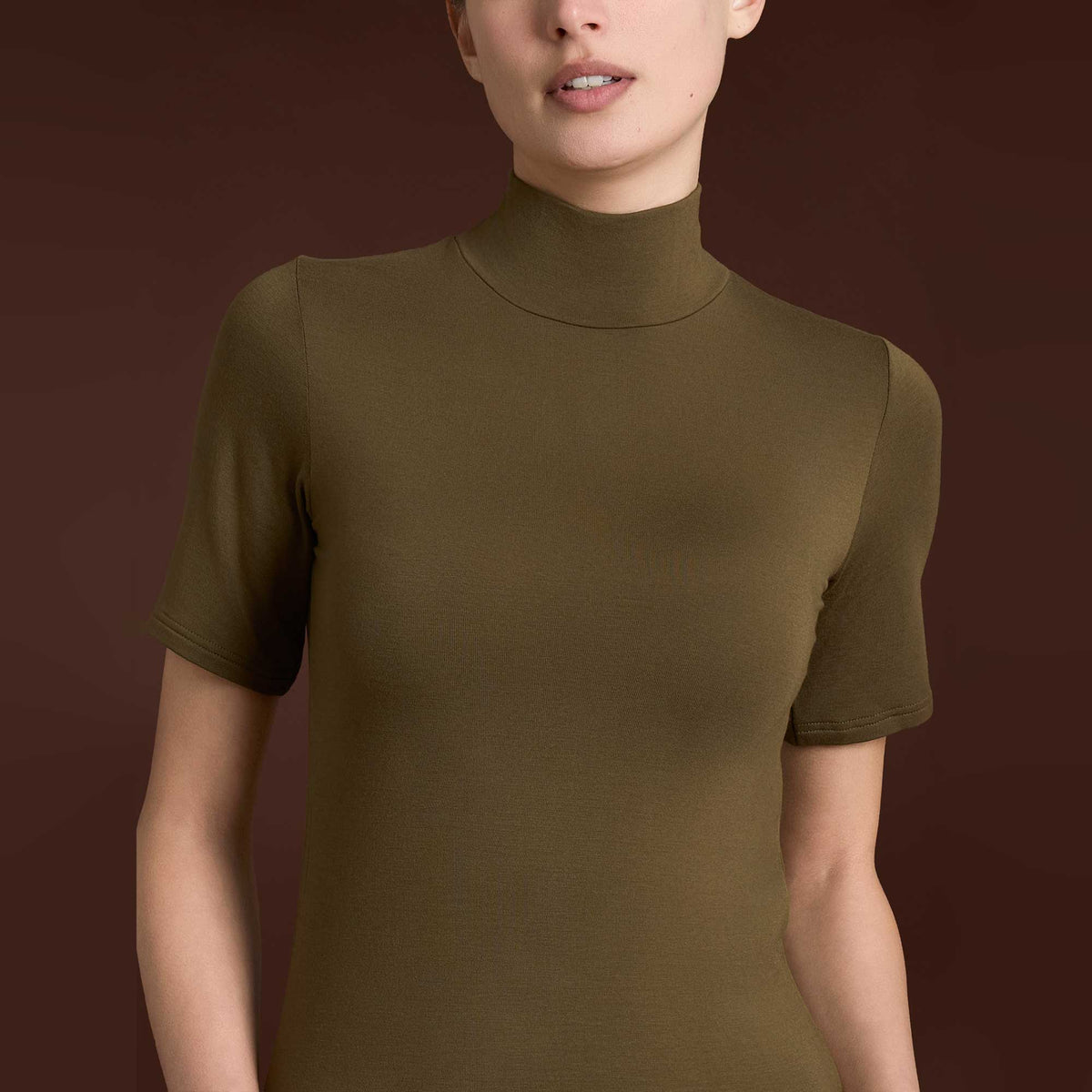 Maglia donna MC collo alto in ecoviscosa calda e morbida Ragno D794AY