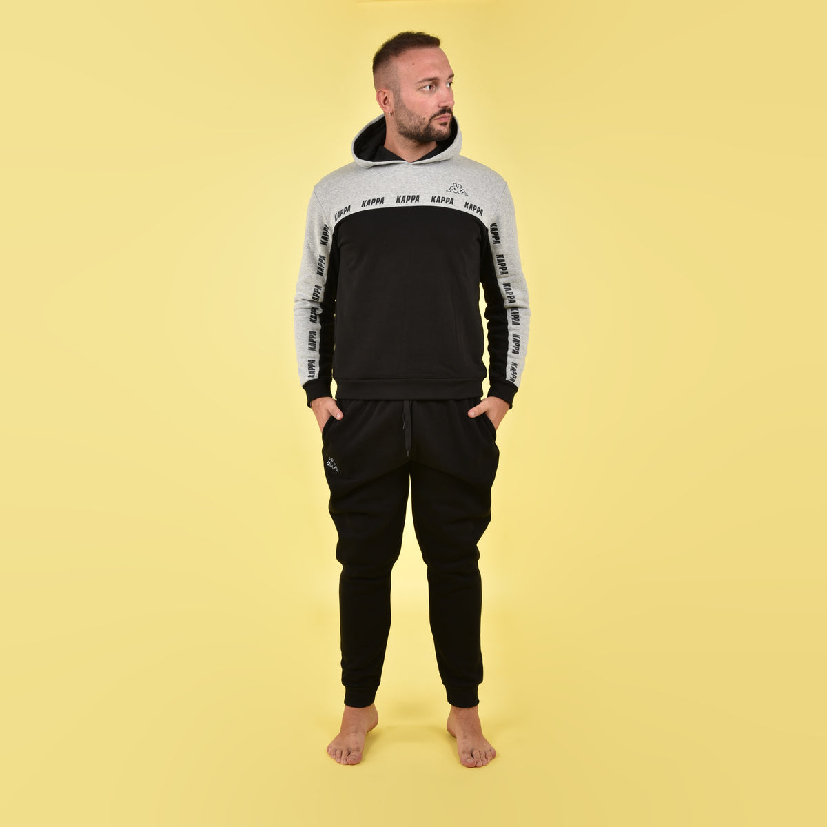 Tuta con cappuccio nero e grigio cotone felpato Kappa KMW22164 