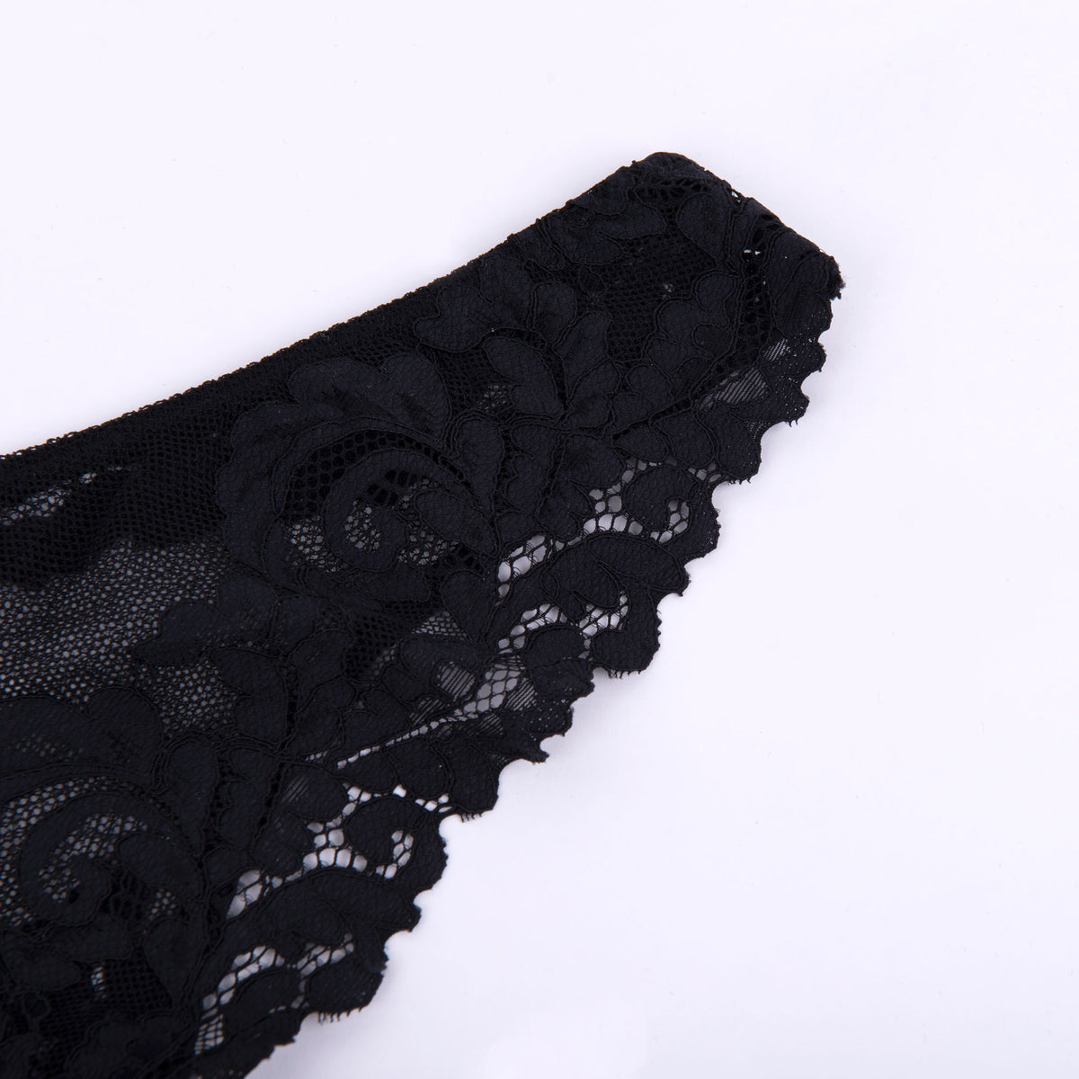 Brasiliana Infiore 5103 in raffinato pizzo floreale