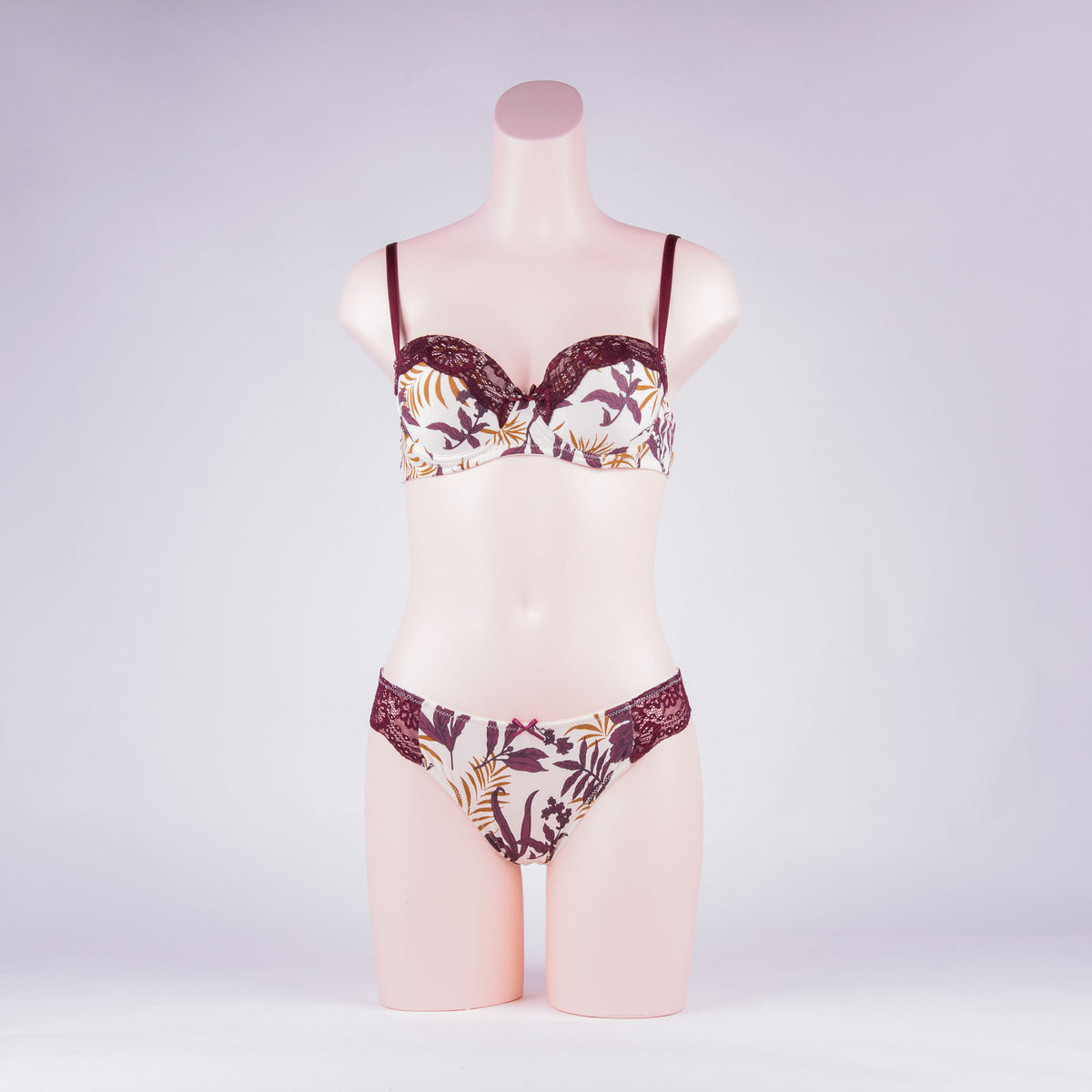 Coordinato Jadea 4246 reggiseno balconcino + brasiliano seta