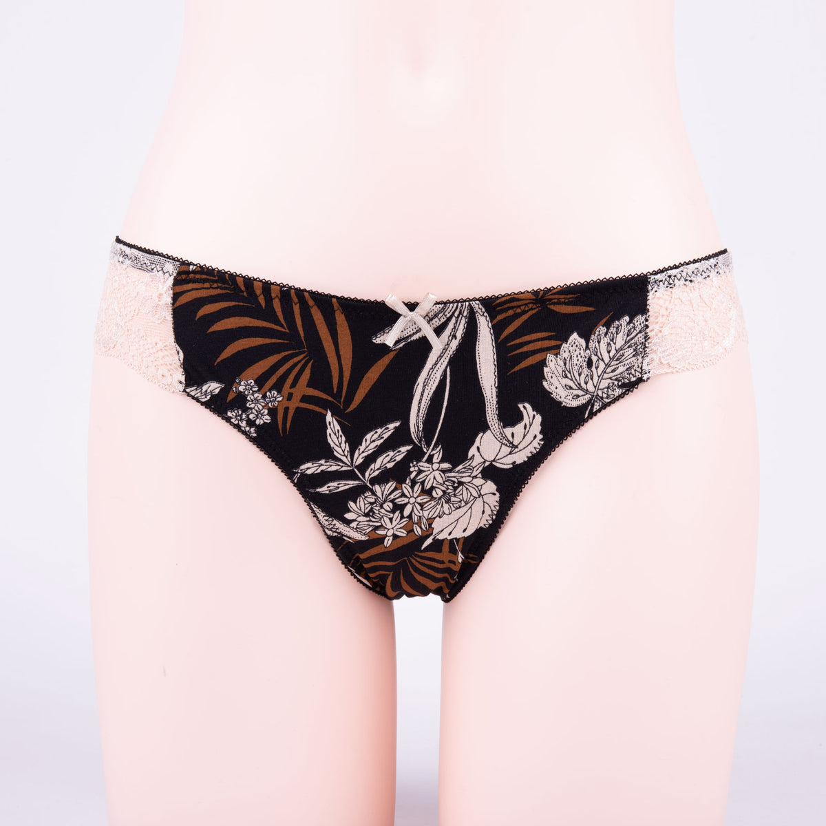 Coordinato Jadea 4246 reggiseno balconcino + brasiliano nero