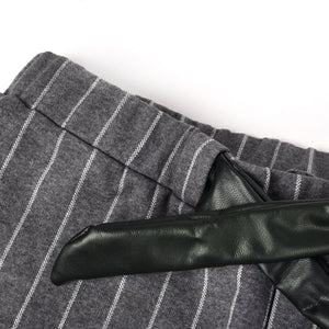 Pantalone gessato Jogger Love and bra 54130 grigio lacci pelle 