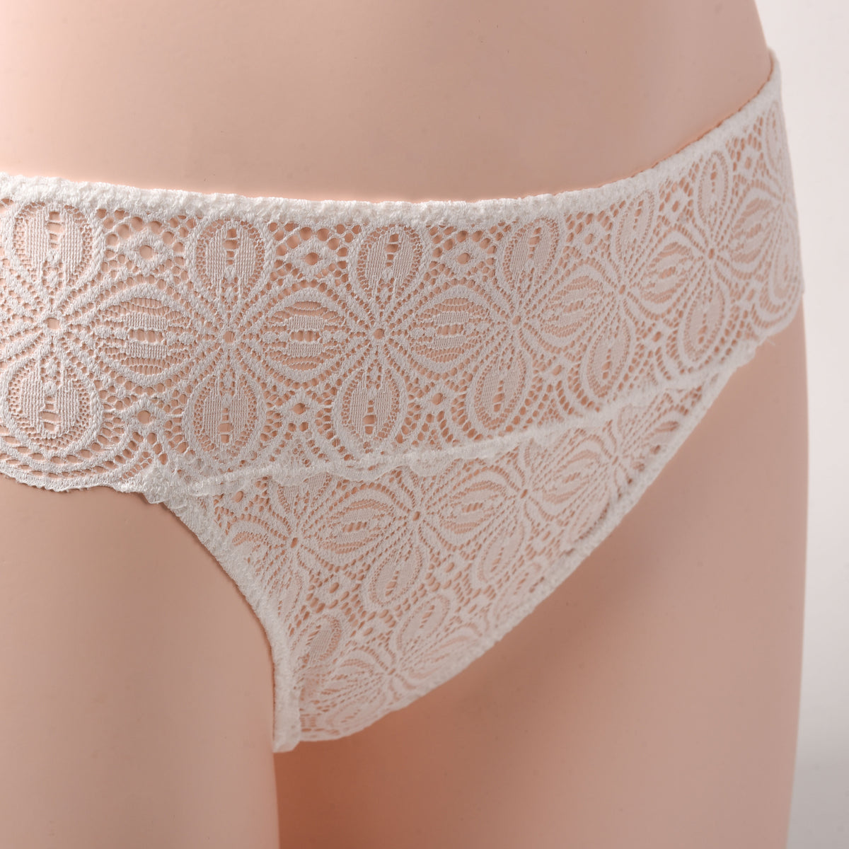 Brasiliana Infiore 911 pizzo floreale 