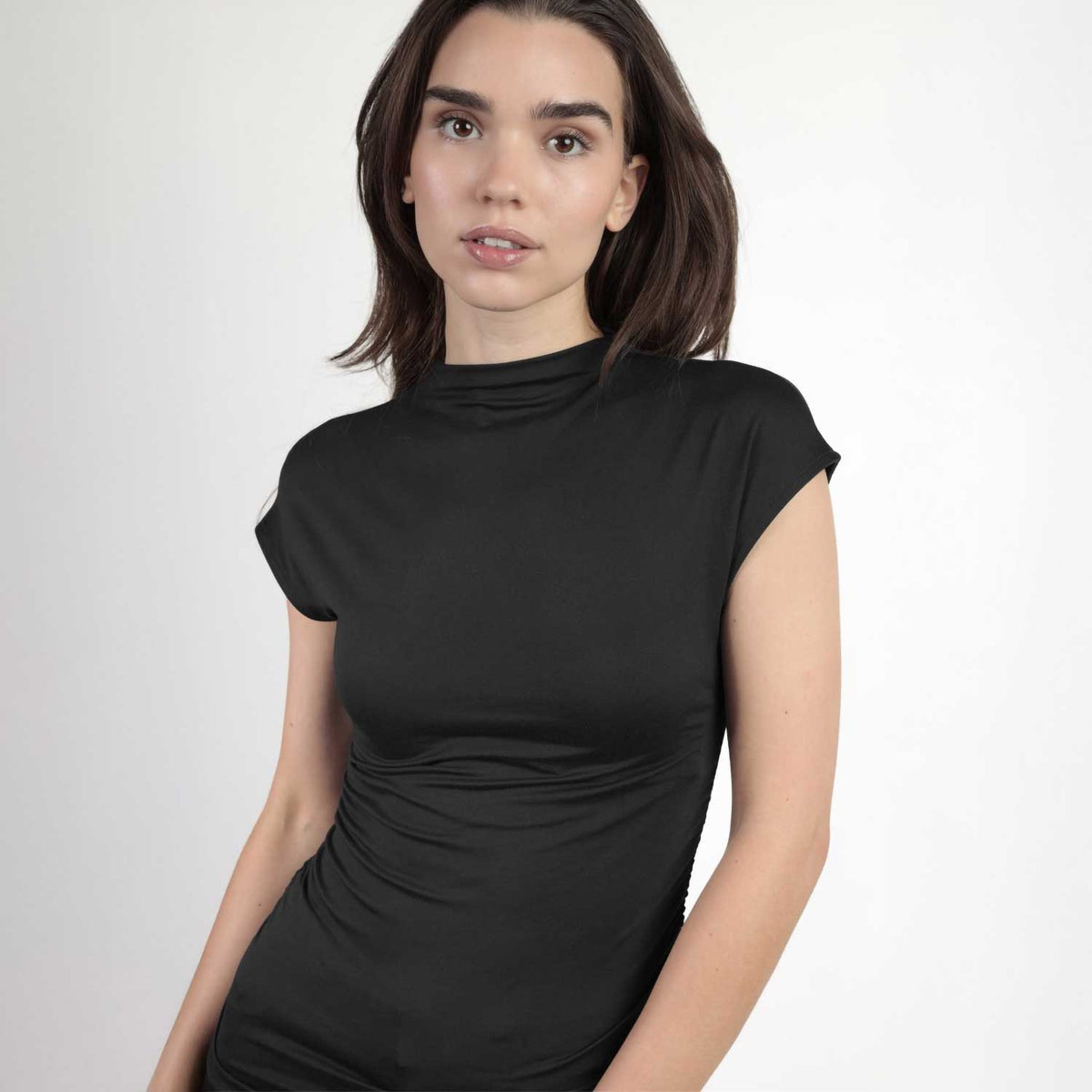 Maglia donna maniche corte e collo alto Admas 43676