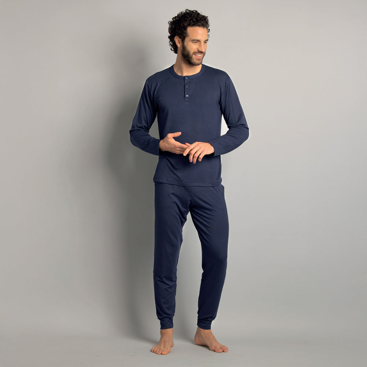 Pigiama uomo realizzato in fibre naturali di bamboo Armata di Mare 2412 
