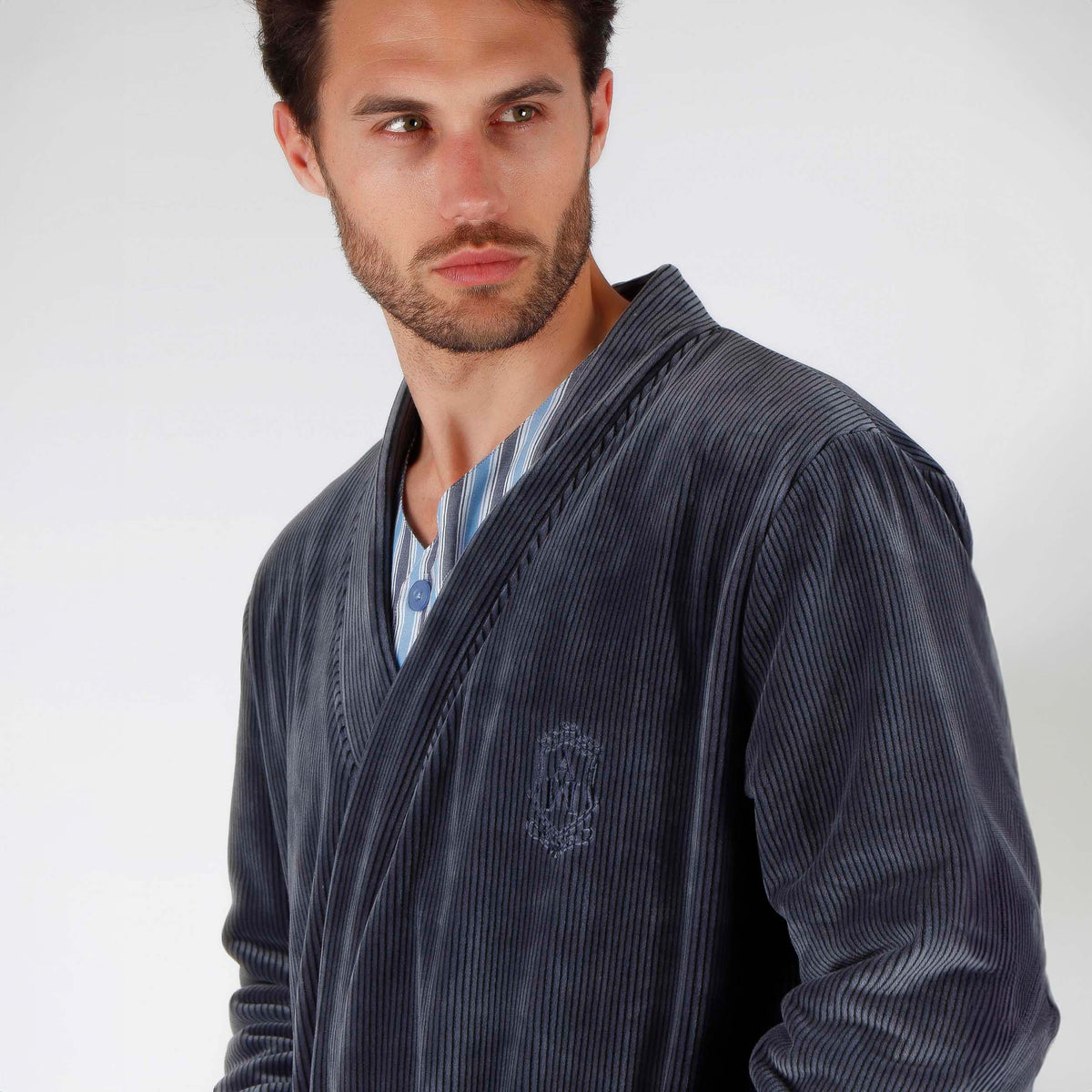 Vestaglia uomo in ciniglia gessata Admas 57527