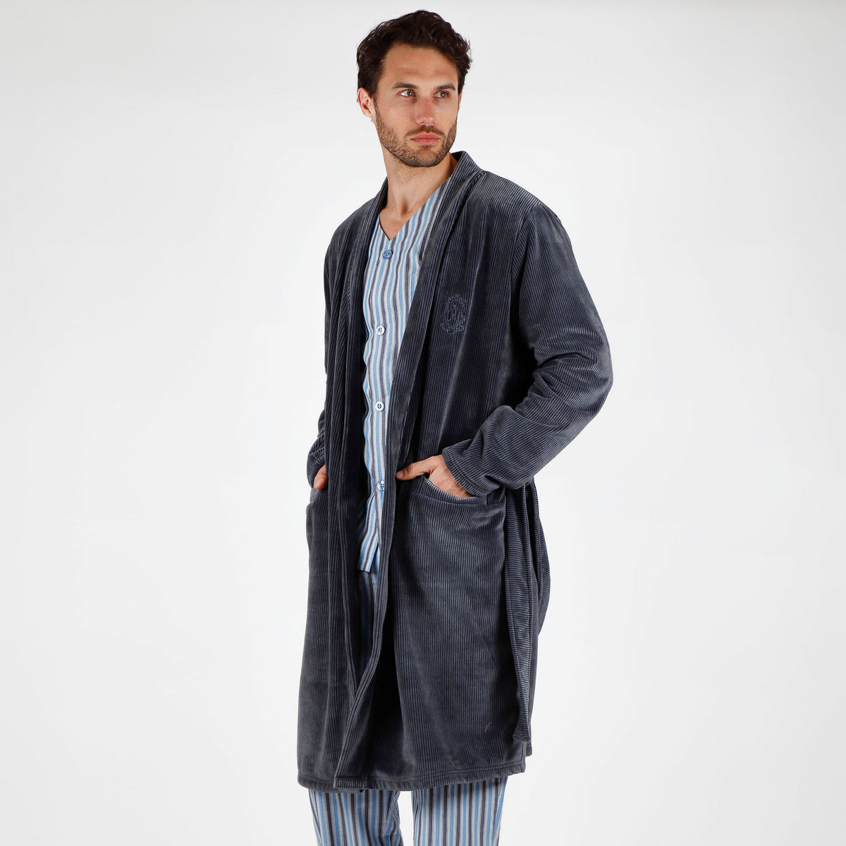 Vestaglia uomo in ciniglia gessata Admas 57527