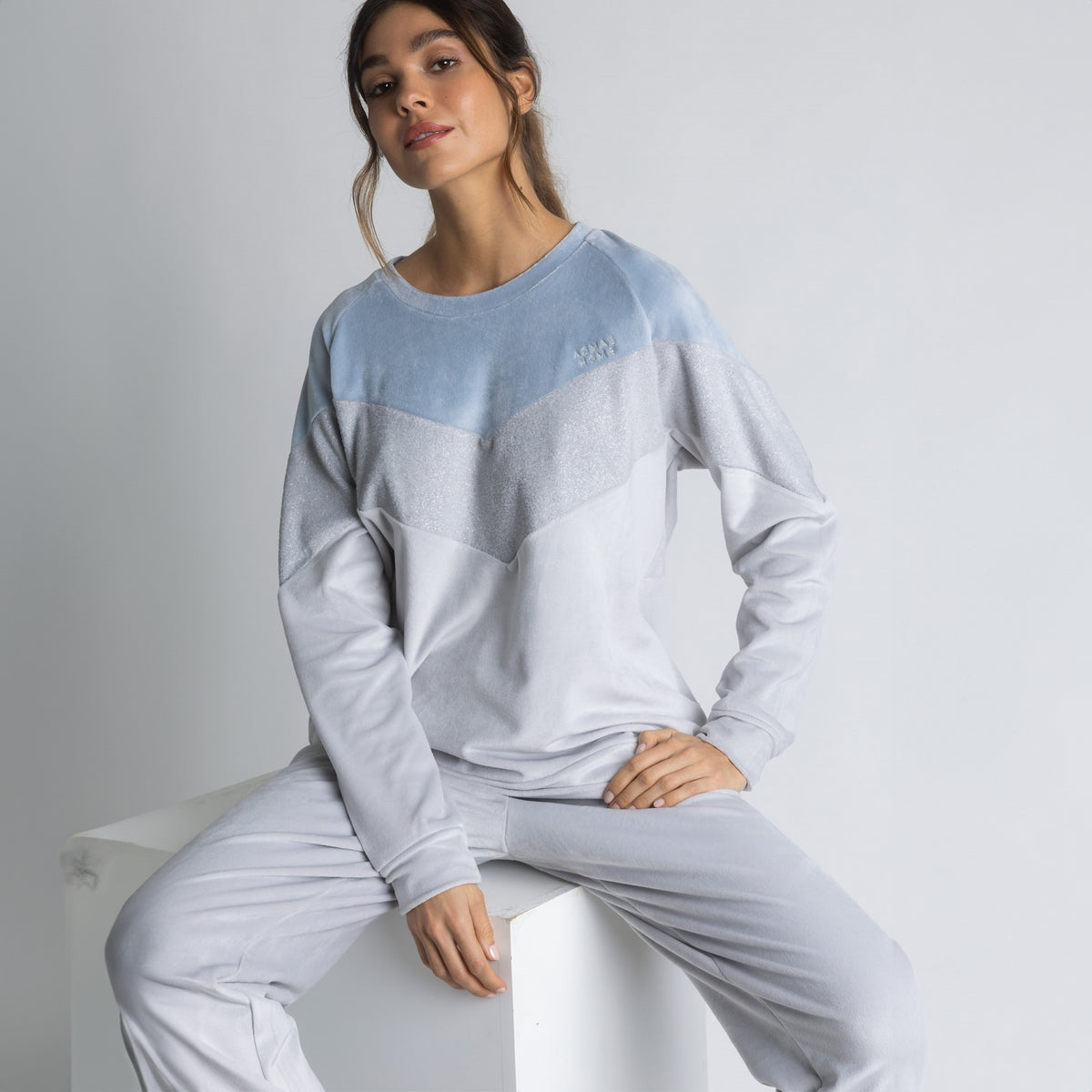 Pigiama donna in morbida ciniglia Admas 62559