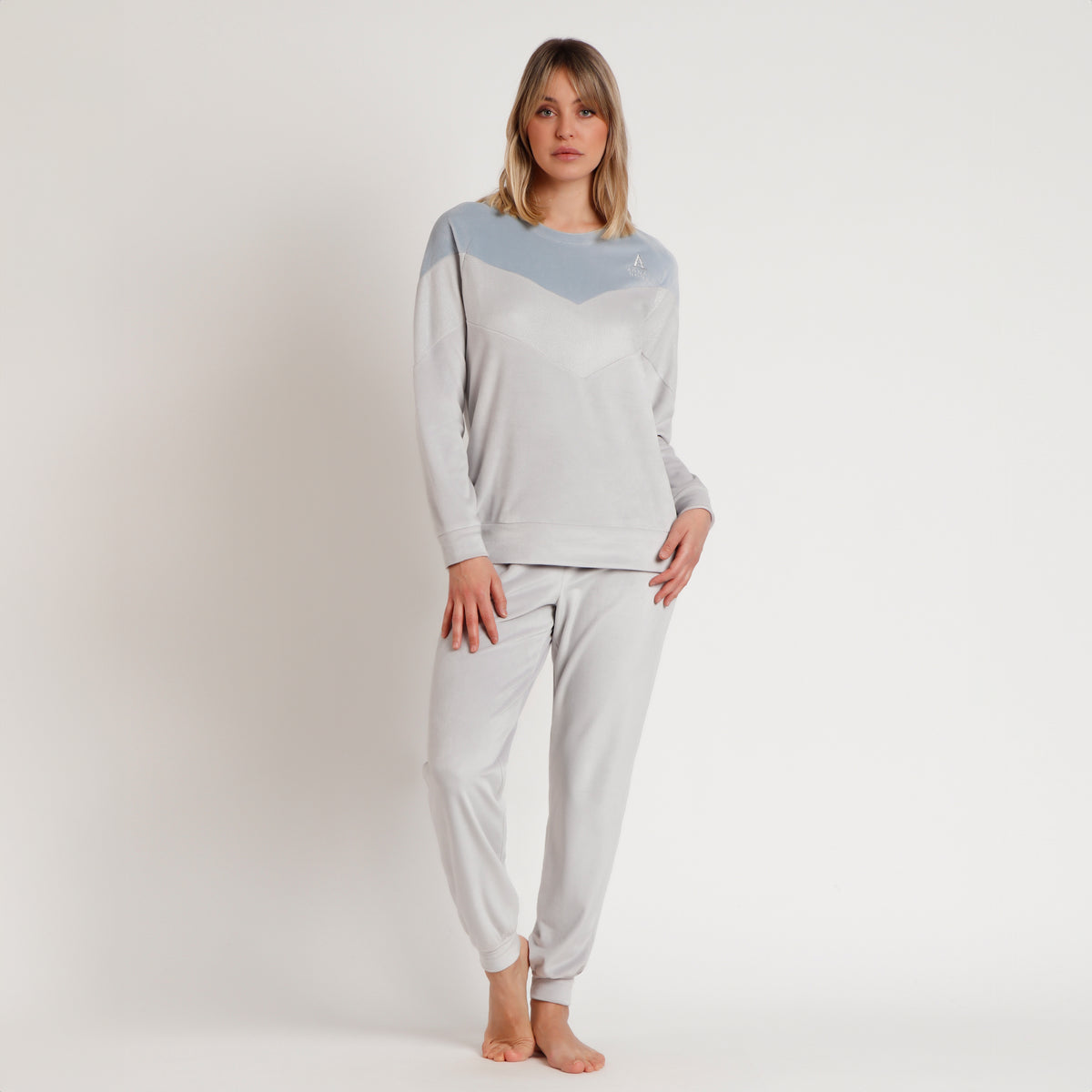 Pigiama donna in morbida ciniglia Admas 62559