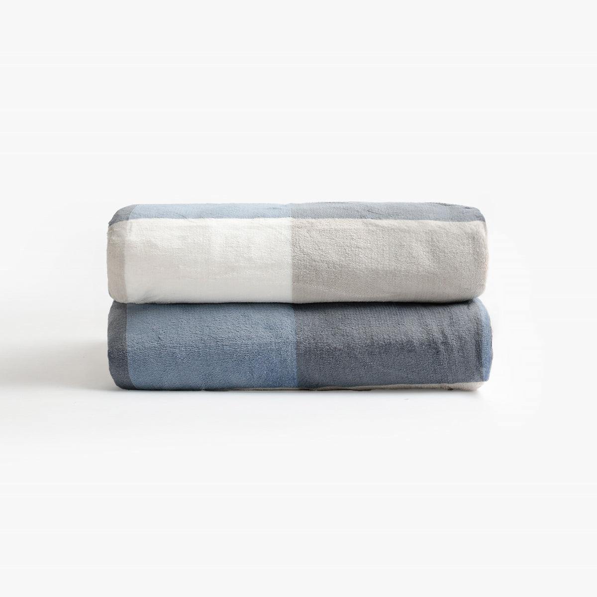 Coperta a quadroni in pile coral e sherpa Admas 69036
