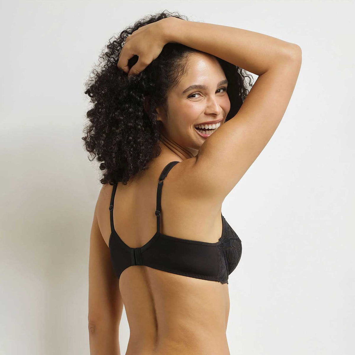 reggiseno con ferretto tenuta perfetta DIM D08H4