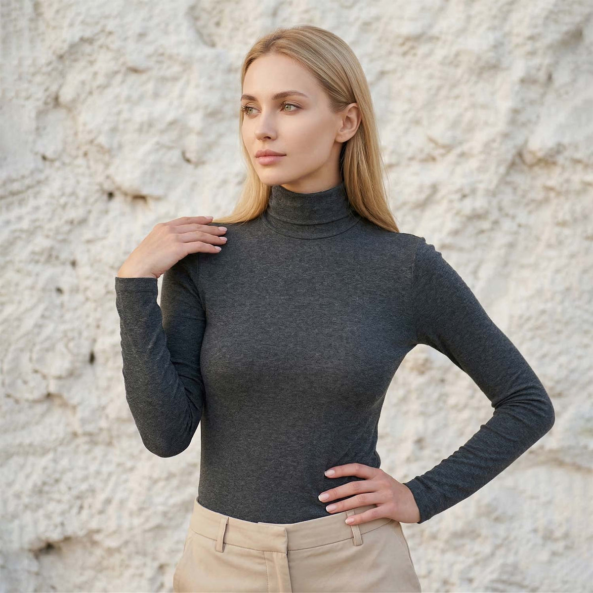 Maglia donna Jadea 4267 dolcevita cotone con manica lunga