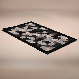 Tappeto arredo in jacquard di ciniglia base antiscivolo Incanto Loop Zambaiti