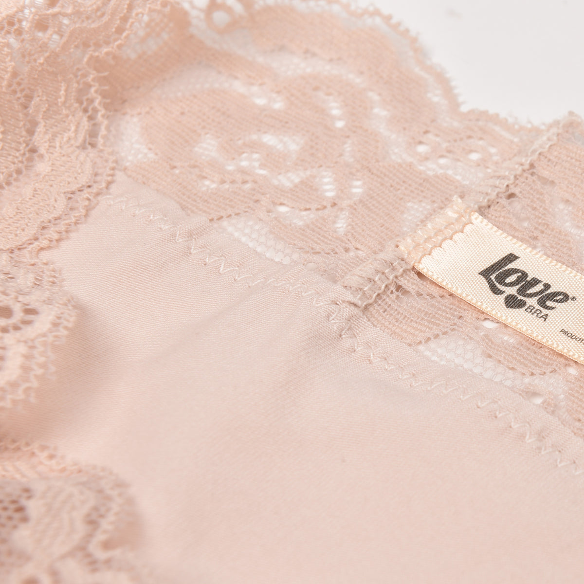 Brasiliana Love And Bra Allegra con pizzo floreale