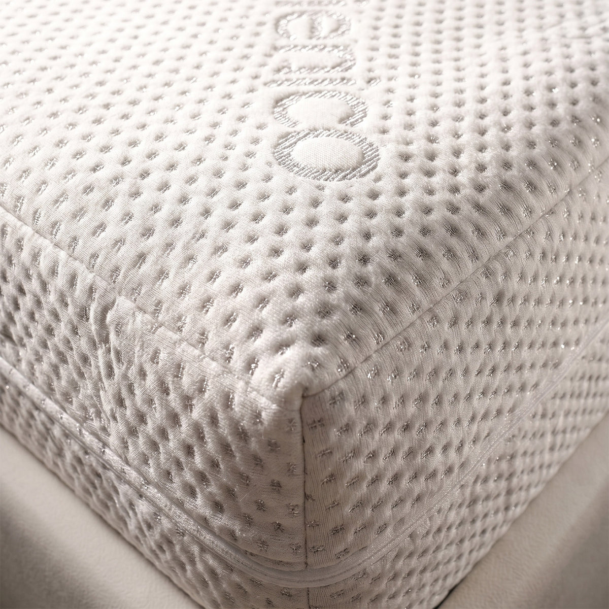 Coprimaterasso con angoli jacquard Novia silver