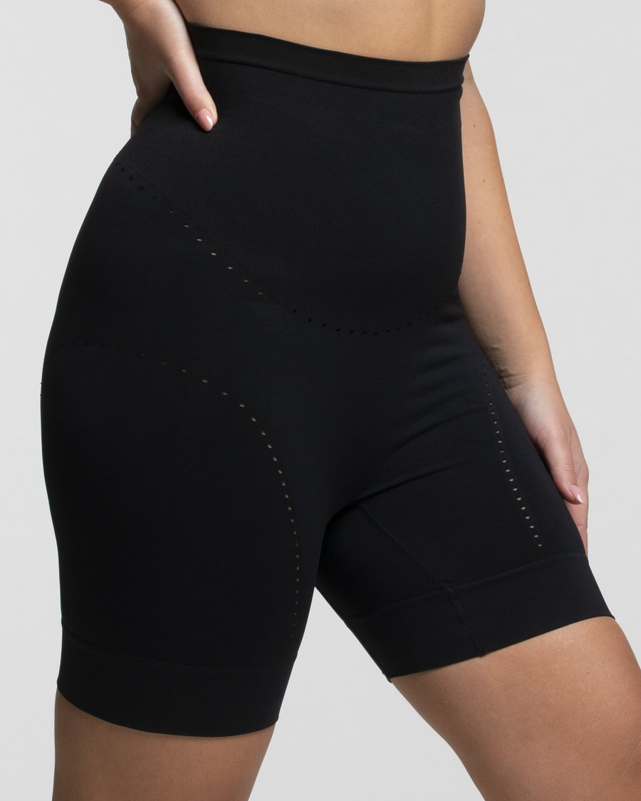 Guaina comfort size curvy modellante con gamba Pompea
