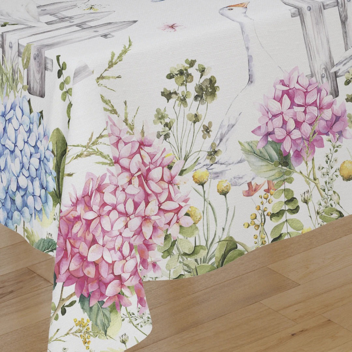 Tovaglia 100% cotone con ortensie e paperelle Vingi Tiffany dis. 25