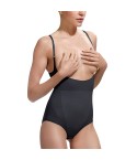 Body modellante senza cuciture sottoseno Controlbody 510184 fronte nero modella