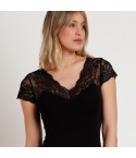 Maglia donna in cotone con dettagli decorativi in pizzo semitrasparente Admas 43574