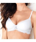 Reggiseno con ferretto Lormar mousse pizzo coppa C e D fronte bianco modella