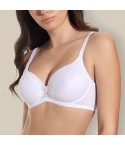 Selene Lara reggiseno